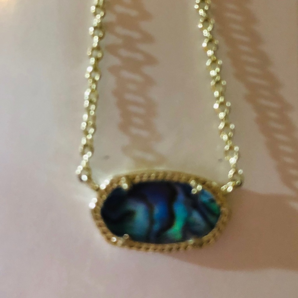 Kendra Scott Elisa necklace.